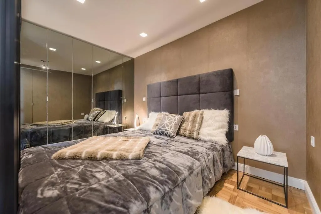 Andrassy Apartment With Free Parking ブダペスト