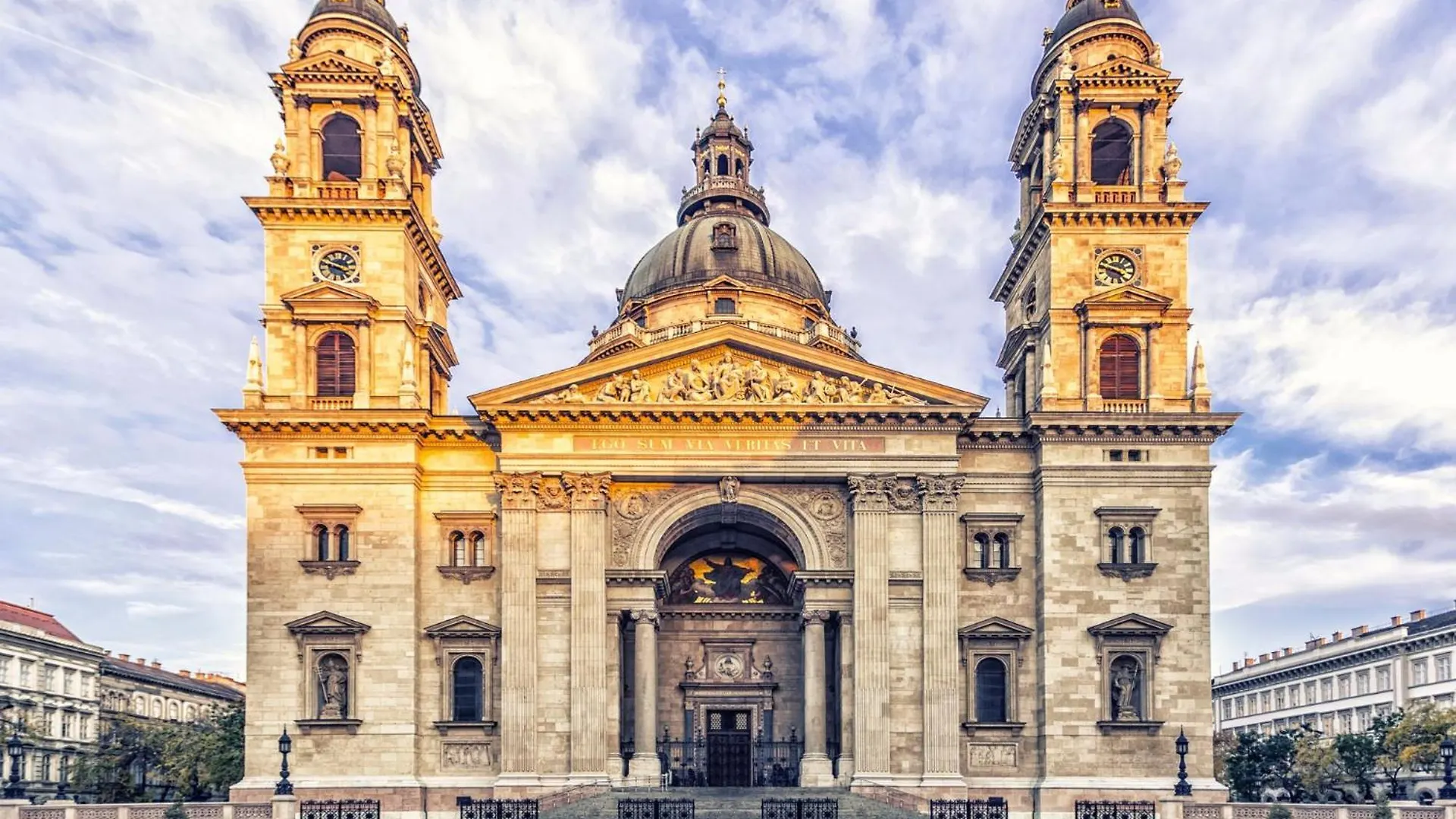 Andrassy Apartment With Free Parking ブダペスト