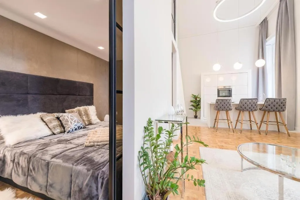 Andrassy Apartment With Free Parking Budapest Hungary